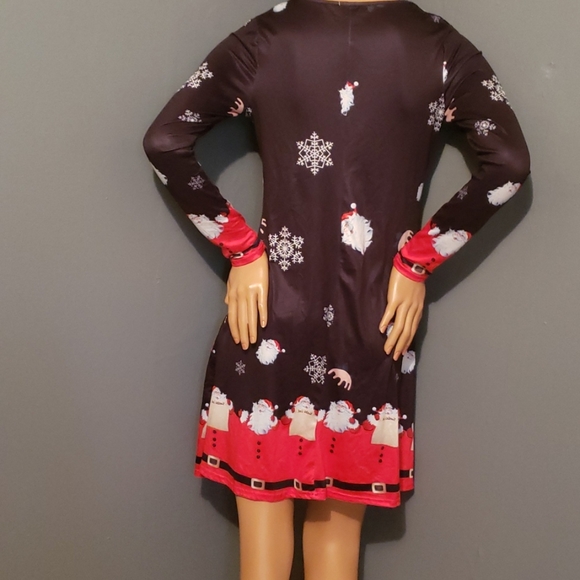 NWOT CHRISTMAS DRESS SIZE MED - Picture 9 of 9